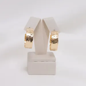 BRICNO ARGOLA LARGA TRABALHADA BANHO OURO 18K