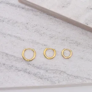 BRINCO ARGOLA LISA FINA M BANHO OURO 18K