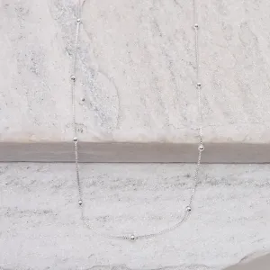 COLAR LONGO VENEZIANA COM BOLINHAS BANHO PRATA