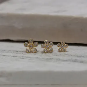 BRINCO FLOR P CRAVEJADA COM ZIRCÔNIAS BANHO OURO 18K