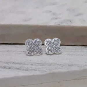 BRINCO VIRGINIA CRAVEJADO COM ZIRCÔNIAS BANHO PRATA