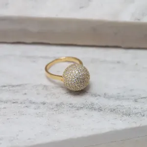 ANEL ESFERA CRAVEJADO COM ZIRCÔNIAS BANHO OURO 18K