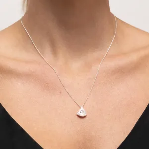 COLAR COM PINGENTE LEQUE COM ZIRCÔIAS CRISTAIS BANHO PRATA