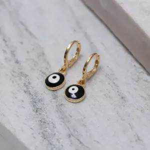 BRINCO ARGOLINHA OLHO GREGO PRETO BANHO OURO 18K