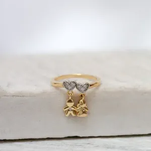 ANEL FILHOS CASAL DOIS CORAÇÕES CRAVEJADOS BANHO OURO 18K
