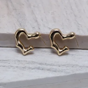 BRINCO ARGOLA CORAÇÃO ORGÂNICO BANHO OURO 18K