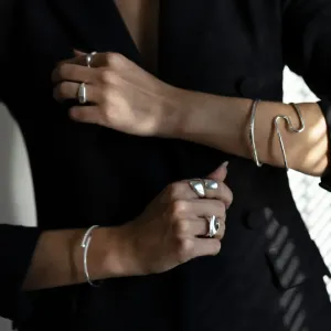 BRACELETE QUADRADO LISO BANHO PRATA