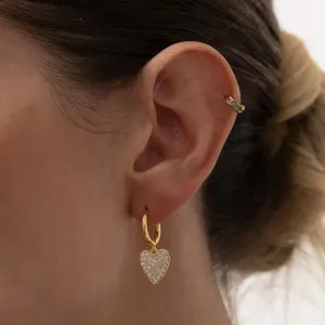 BRINCO ARGOLA COM CORAÇÃO CRAVEJADO BANHO OURO 18K