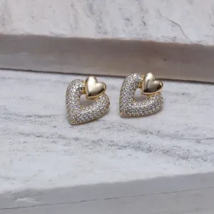BRINCO CORAÇÃO CRAVEJADO E LISO BANHO OURO 18K