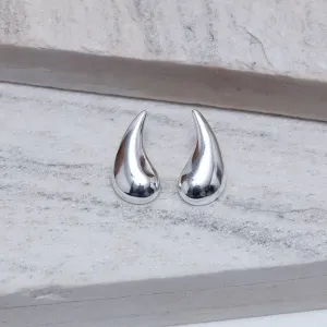 BRINCO GOTA LISA M BANHO PRATA