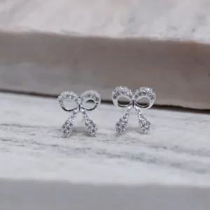 BRINCO LAÇO CRAVEJADO CRISTAL BANHO PRATA