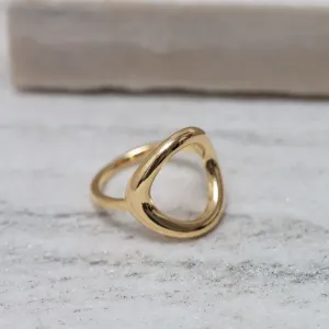 ANEL CÍRCULO GRANDE LISO BANHO OURO 18K