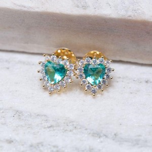 BRINCO CORAÇÃO G COM PEDRA VERDE TIFFANY BANHO OURO 18K