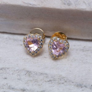 BRINCO CORAÇÃO P COM PEDRA ROSA CLARO BANHO OURO 18K