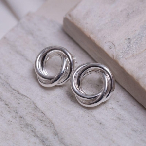 BRINCO NÓZINHO LISO BANHO PRATA