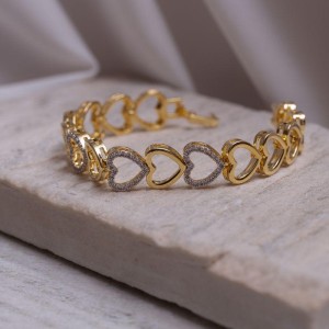 PULSEIRA CORAÇÃO LISO E COM ZIRCÔNIAS BANHO OURO 18K