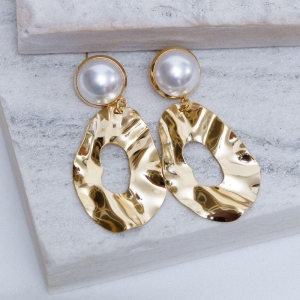 BRINCO FLOR DE GARDÊNIA BANHO OURO 18K