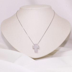 COLAR CRUZ M CRAVEJADA BANHORÓDIO BRANCO