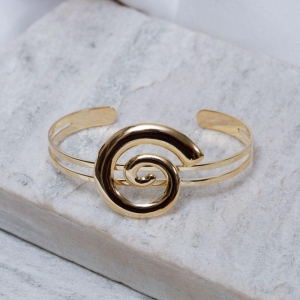 BRACELETE CONCHA ESPIRAL BANHO OURO 18K