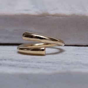 ANEL LISO REGULAGEM BANHO OURO 18K