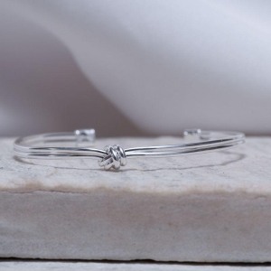 BRACELETE NÓZINHO P BANHO PRATA