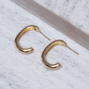 BRINCO ARGOLA TIPO C LISA BANHO OURO 18K