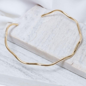 COLAR ARO ONDULADO BANHO OURO 18K