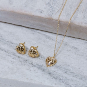 CONJUNTO CORAÇÃO VAZADO CRAVEJADO BANHO OURO 18K
