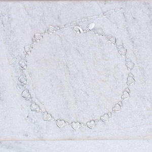 PULSEIRA INFANTIL CORAÇÕES VAZADOS BANHO PRATA