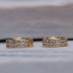 BRINCO ARGOLA M FILEIRA DUPLA BANHO OURO 18K