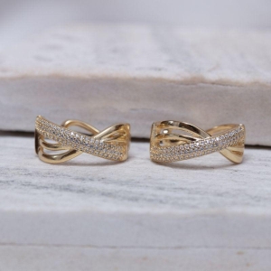 BRINCO ARGOLA TORCIDA CRAVEJADA BANHO OURO 18K