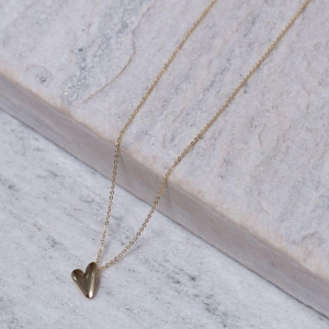 COLAR CORAÇÃO LISO BANHO OURO 18K