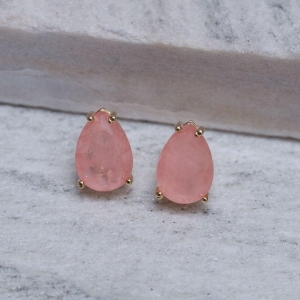 BRINCO GOTA COM PEDRA PEACH BANHO OURO 18K