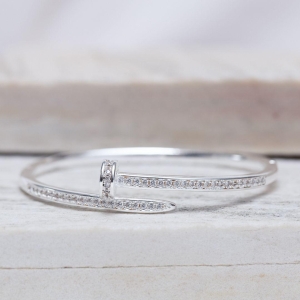 BRACELETE PREGO CRAVEJADO BANHO PRATA