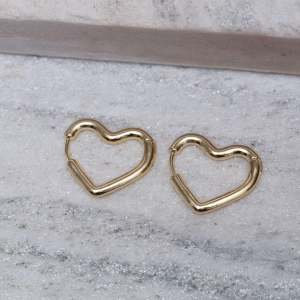 BRINCO ARGOLA CORAÇÃO LISO BANHO OURO 18K