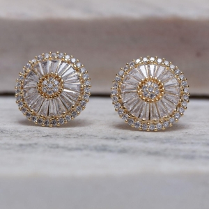 BRINCO PIZZA COM ZIRCÔNIAS CRISTAIS BANHO OURO 18K