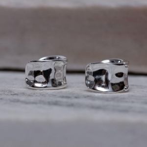 BRINCO ARGOLA CÔNCAVA CT BANHO OURO 18K