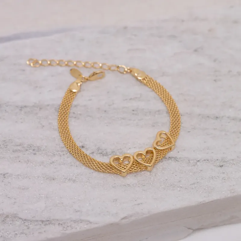 PULSEIRA MALHA COM 3 CORAÇÕES BANHO OURO 18K