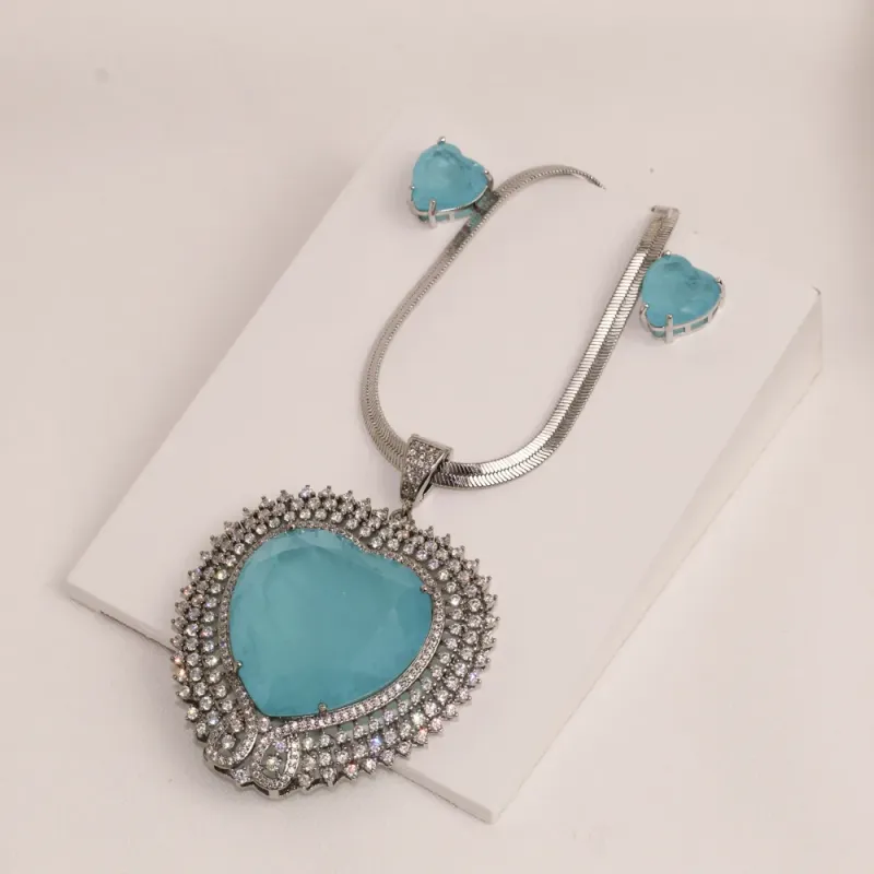 CONJUNTO CORAÇÃO PEDRA AZUL TURQUESA GRANDE