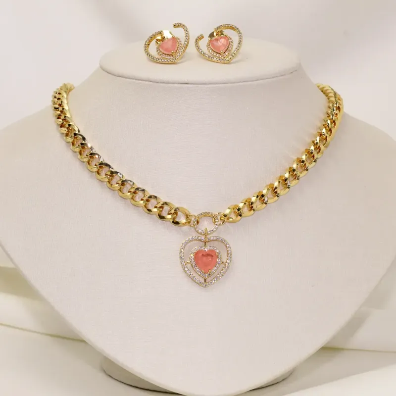 CONJUNTO CORAÇÃO COM PEDRA ZIRCÔNIA COR SALMÃO BANHO OURO 18K