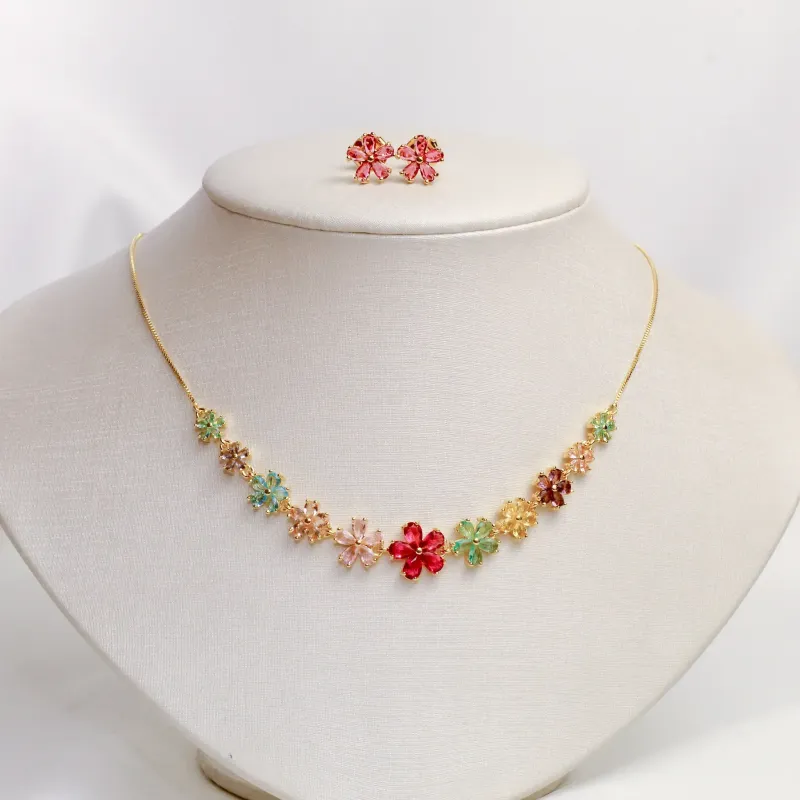 CONJUNTO FLORES COLORIDAS BANHO OURO 18K