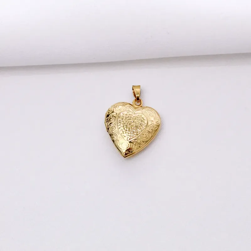 PINGENTE RELICÁRIO CORAÇÃO BANHO OURO 18K