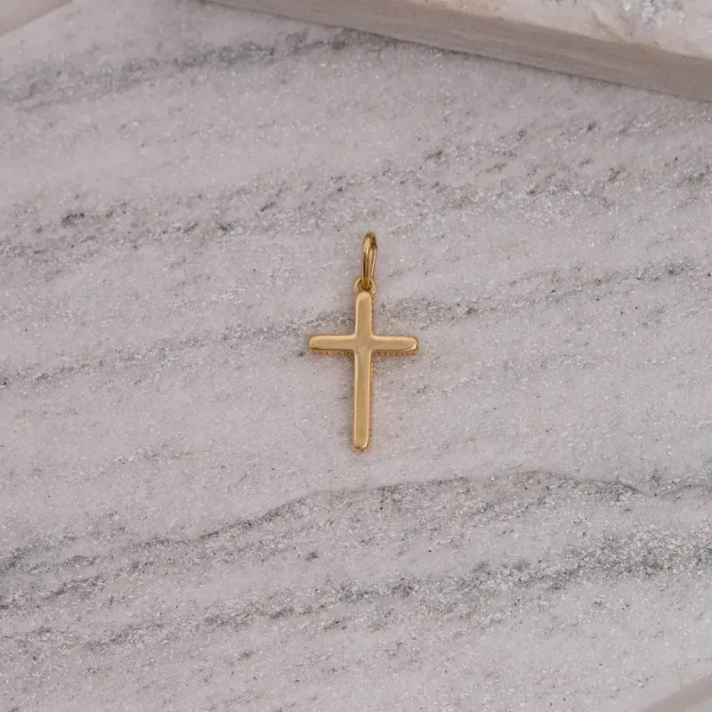 PINGENTE CRUZ PP BANHO OURO 18K