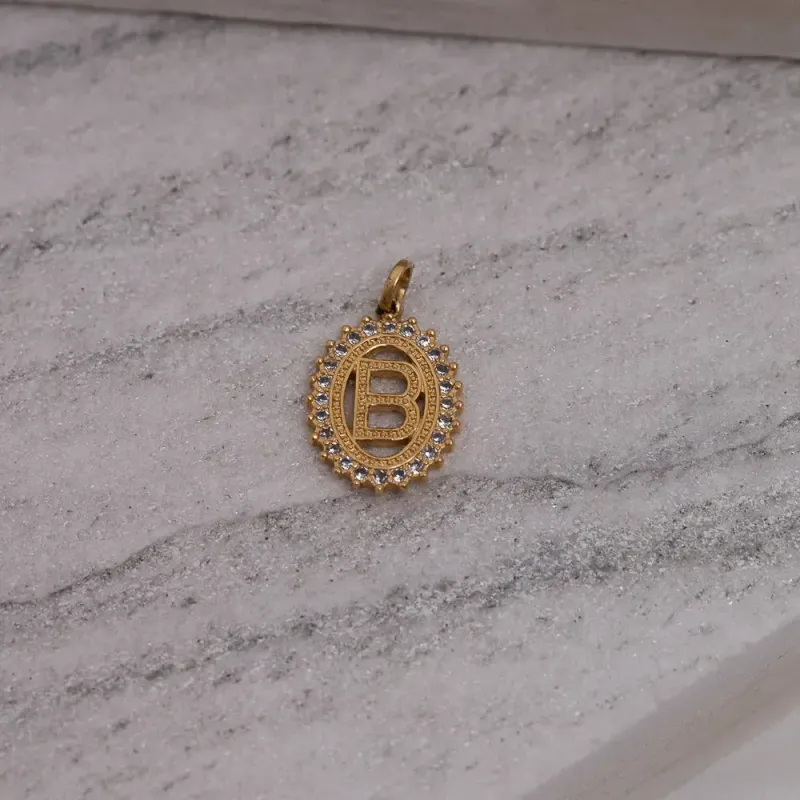 PINGENTE LETRA B COM ZIRCÔNIAS CRISTAIS BANHO OURO 18K