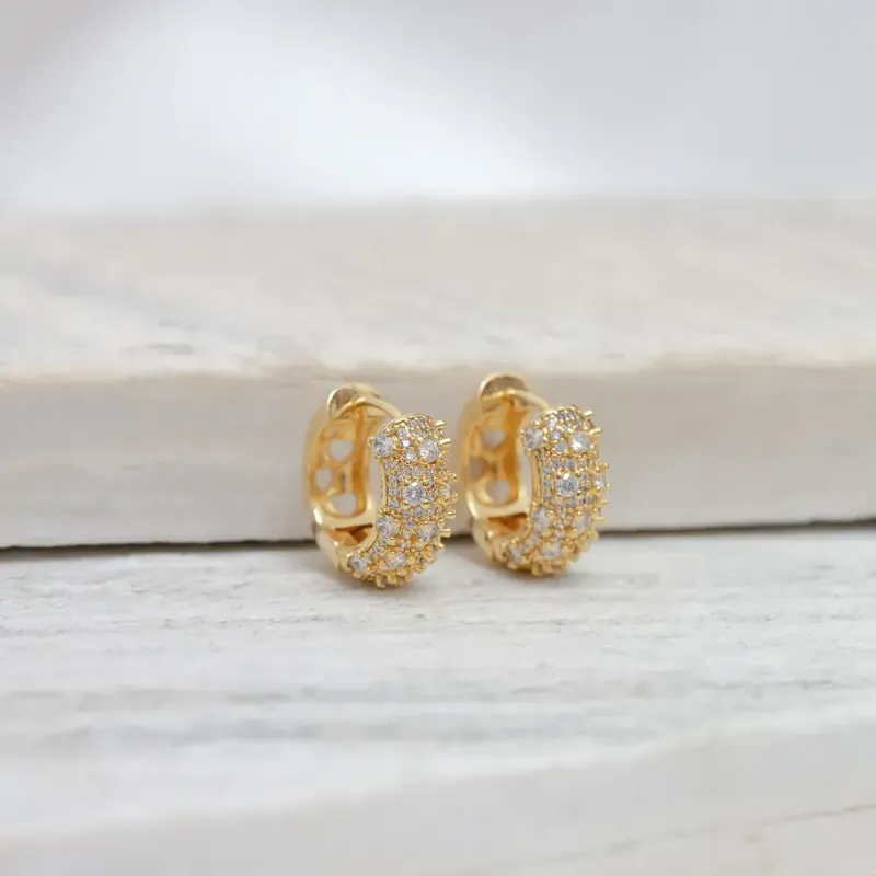 BRINCO ARGOLA ZIRCÔNIA CRISTAL BANHO OURO 18K