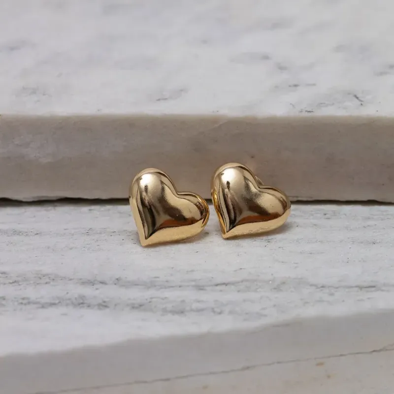 BRINCO CORAÇÃO LISO M BANHO OURO 18K