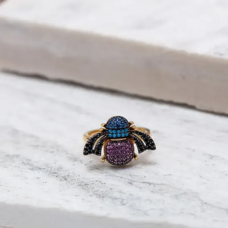 ANEL ABELHINHA COLORIDA BANHO OURO 18K