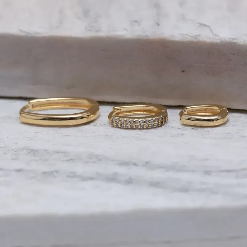 BRINCO ARGOLA G OVAL FINA BANHO OURO 18K