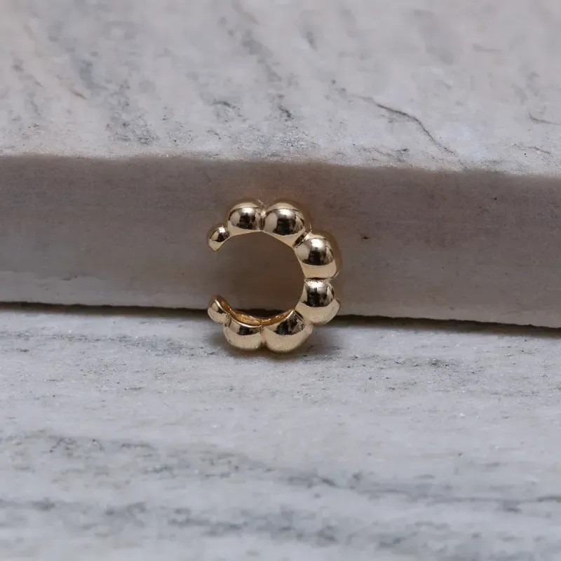 BRINCO FAKE BOLINHAS BANHO OURO 18K