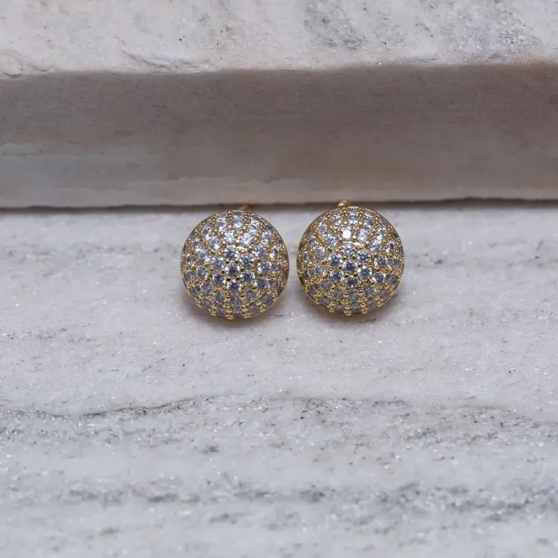 BRINCO MEIA BOLA CRAVEJADO BANHO OURO 18K